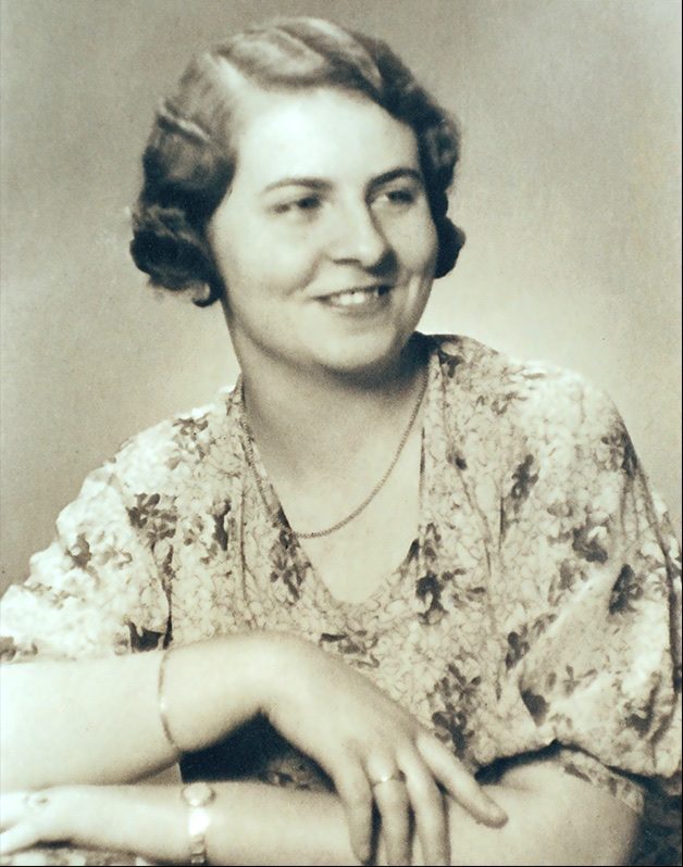 Dědička rodinné receptury Hedda Becherová (1941)
