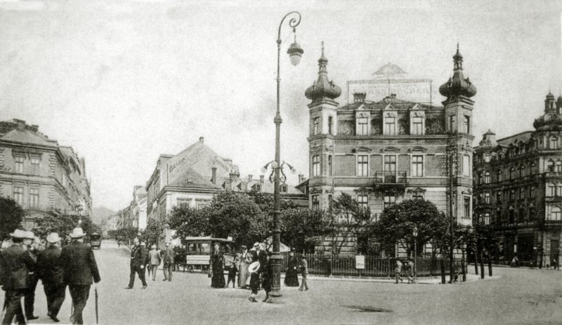 Becherovka roku 1906