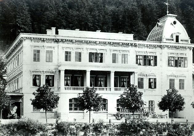 Mattoniho vila Vilemína v Kyselce (1900)