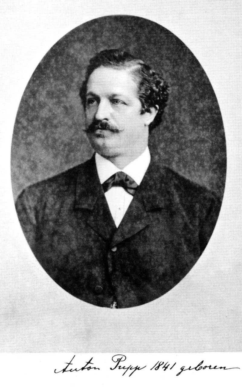 Jeden z rodiny hoteliérů Anton Pupp vedl hotel od roku 1872