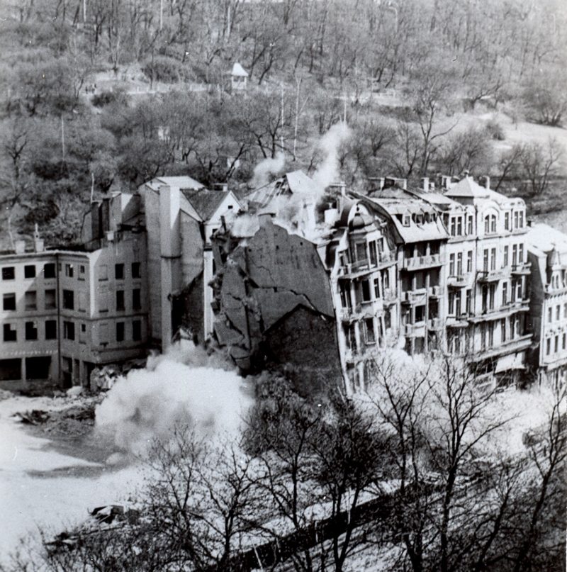Demolice hotelu Pošta (1967)